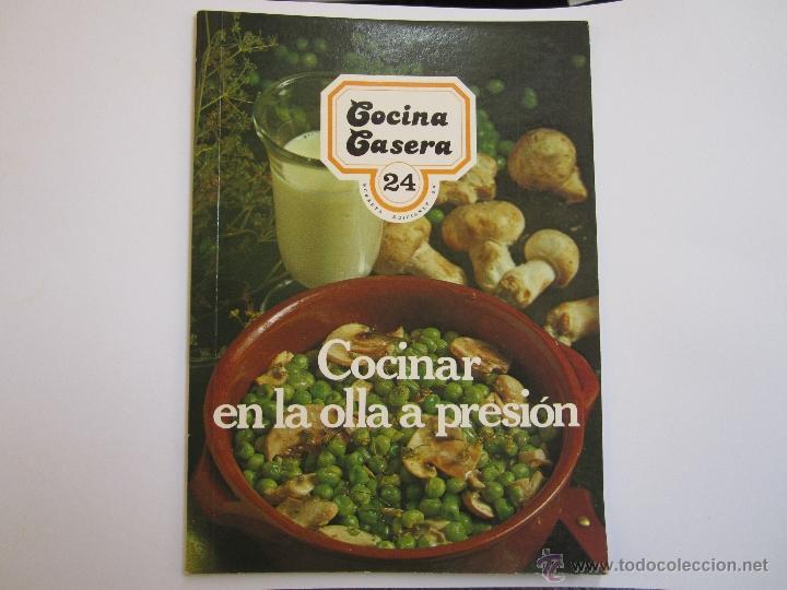 Libros de segunda mano: COCINAR EN LA OLLA A PRESION - COCINA CASERA N&ordm; 24 - SUSAETA EDICIONES 1977 (RECETAS COCINA)