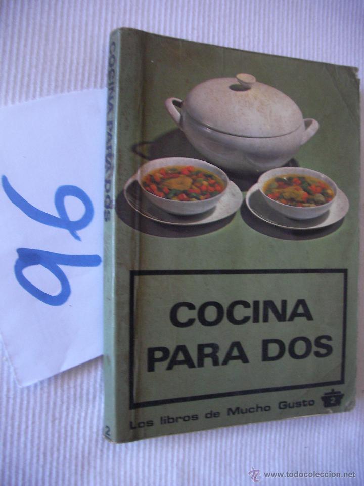 Libros de segunda mano: COCINA PARA DOS - Foto 1