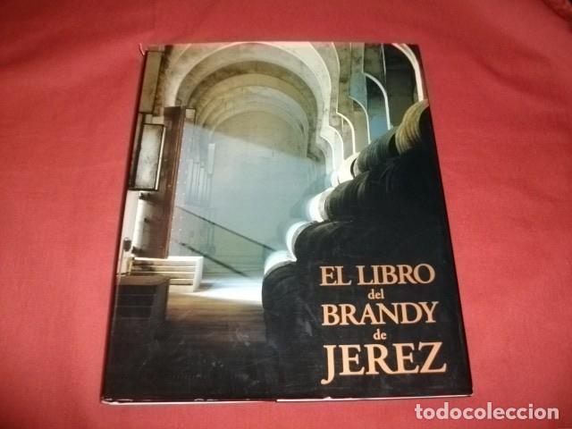Libros de segunda mano: El libro del brandy de Jerez - Foto 1