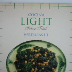 Libros de segunda mano: COCINA LIGHT SABOR TOTAL - VERDURAS III - . Lote 69595921