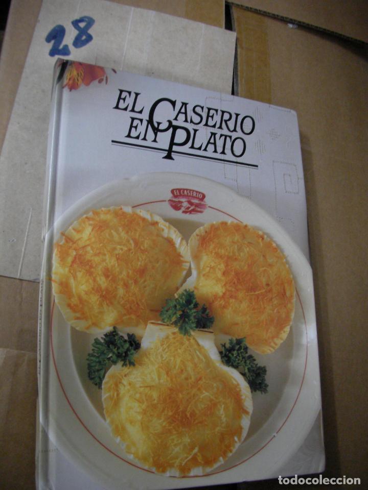 Libros de segunda mano: EL CASERIO EN PLATO - Foto 1
