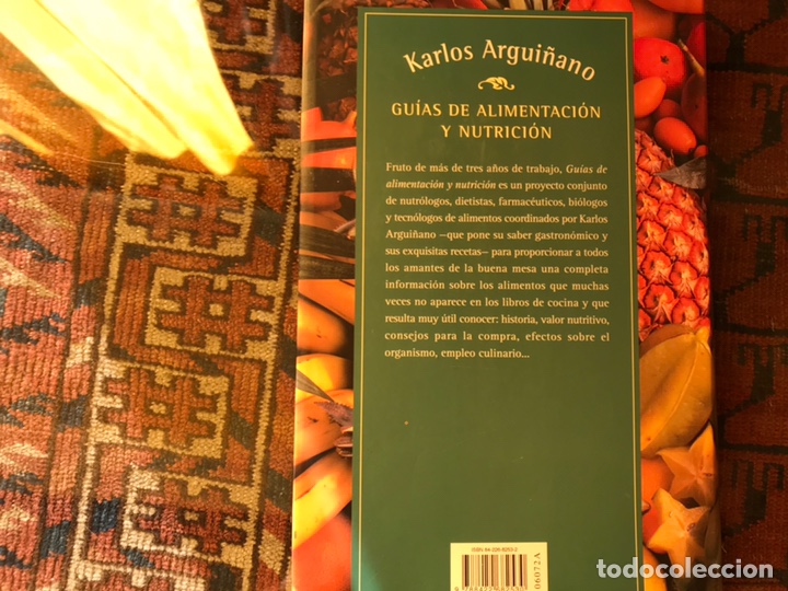 Libros de segunda mano: Frutas. Karlos Argui&ntilde;ano. Como nuevo - Foto 2