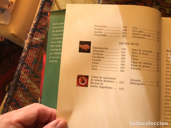 Libros de segunda mano: Frutas. Karlos Argui&ntilde;ano. Como nuevo - Foto 7