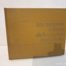 Libros de segunda mano: LOS MEJORES MENUS DE LA COCINA ESPAÑOLA