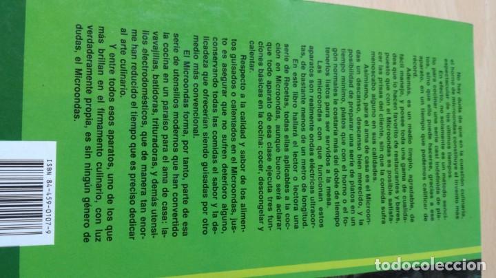 Libros de segunda mano: COCINAR CON MICROONDAS - IBER LIBRO		M103 - Foto 3