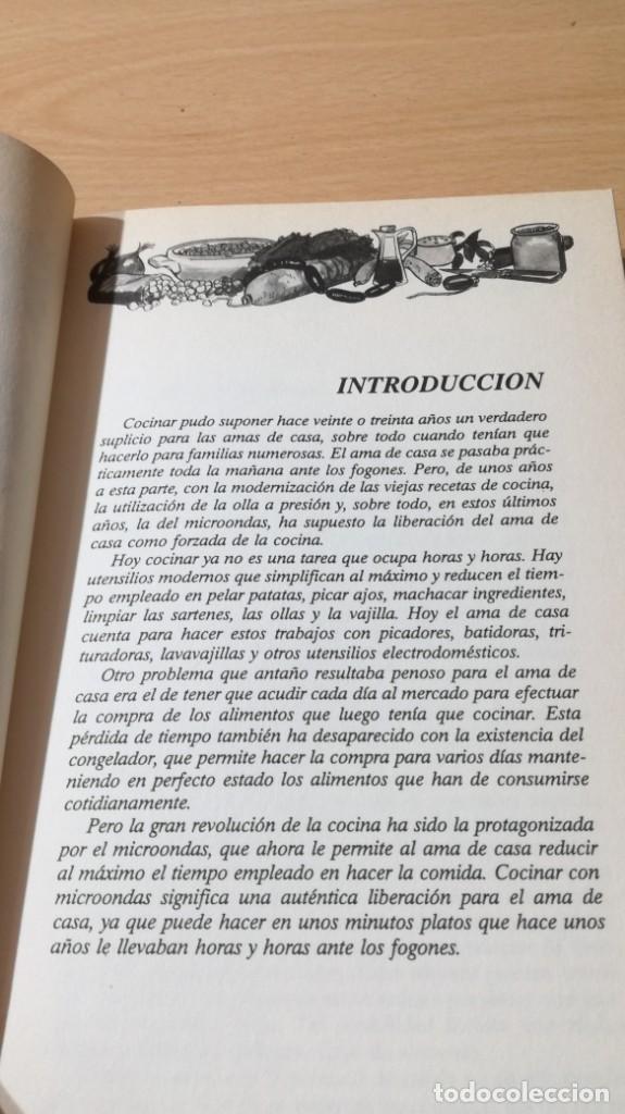Libros de segunda mano: COCINAR CON MICROONDAS - IBER LIBRO		M103 - Foto 6