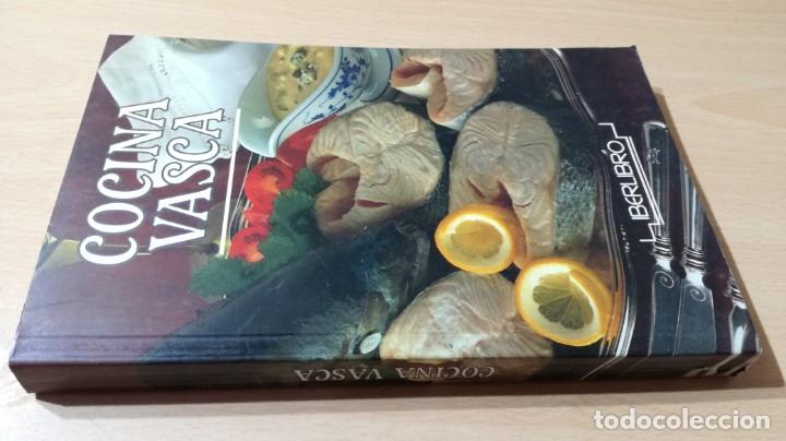 Libros de segunda mano: COCINA VASCA - IBER LIBRO		M103 - Foto 1