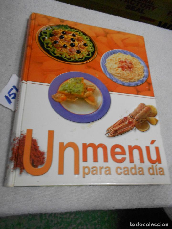 Libros de segunda mano: UN MENU PARA CADA DIA - Foto 1