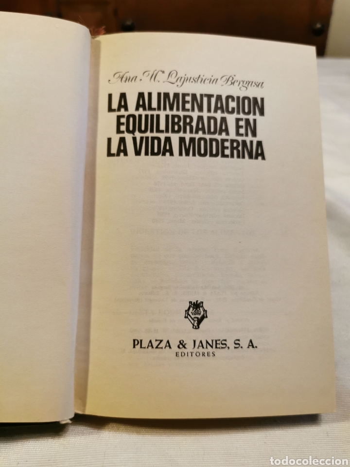 Livres d'occasion: La alimentaci&oacute;n equilibrada en la vida moderna