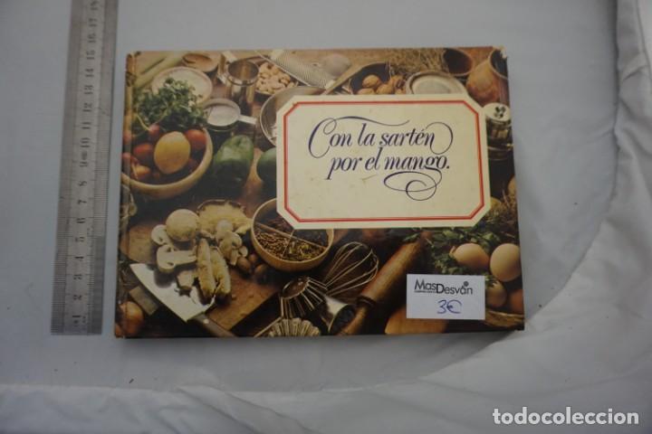 Libros de segunda mano: 19A - CON LA SARTEN POR EL MANGO - Foto 1