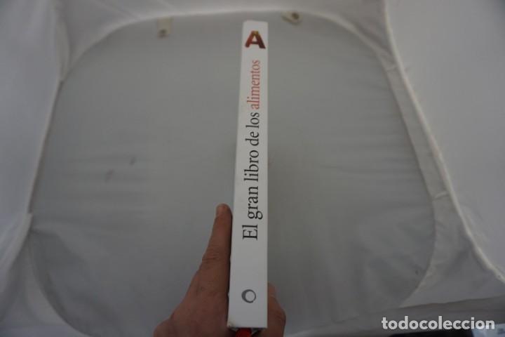 Libros de segunda mano: 20B - &rdquo;A&rdquo; EL GRAN LIBRO DE LOS ALIMENTOS / CIRCULO DE LECTORES - Foto 2