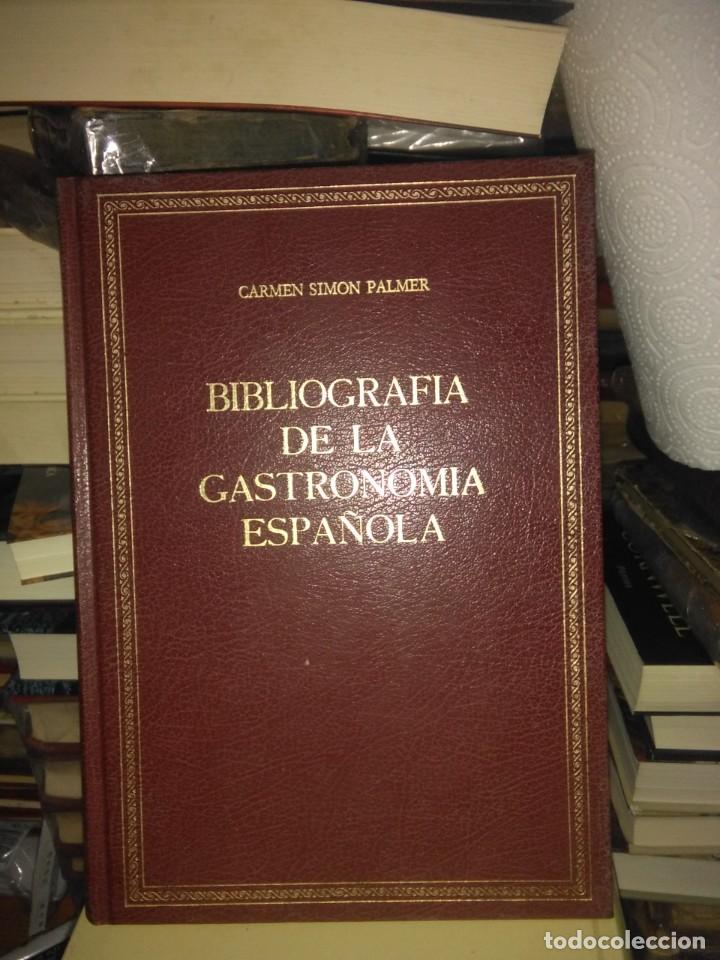 Libros de segunda mano: Carmen Simon.Bibliograf&iacute;a de la gastronom&iacute;a espa&ntilde;ola.EDICIONES VEL&Aacute;ZQUEZ