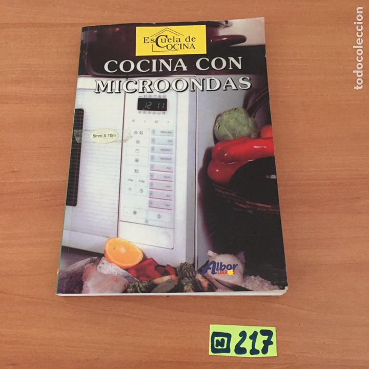 Libros de segunda mano: Cocina con microondas - Foto 1