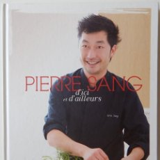 Libros de segunda mano: PIERRE SANG D'ICI ET D'AILLEURS / LA FOOD BY THOMAS DHELLEMMES (PHOTOGRAPHIES) - AGNÈS FALANDRY. Lote 234311095