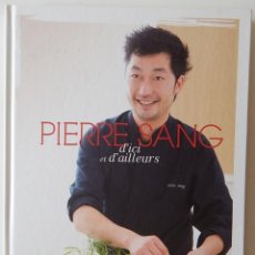 Libros de segunda mano: PIERRE SANG D'ICI ET D'AILLEURS / LA FOOD BY THOMAS DHELLEMMES (PHOTOGRAPHIES) - AGNÈS FALANDRY. Lote 234315750