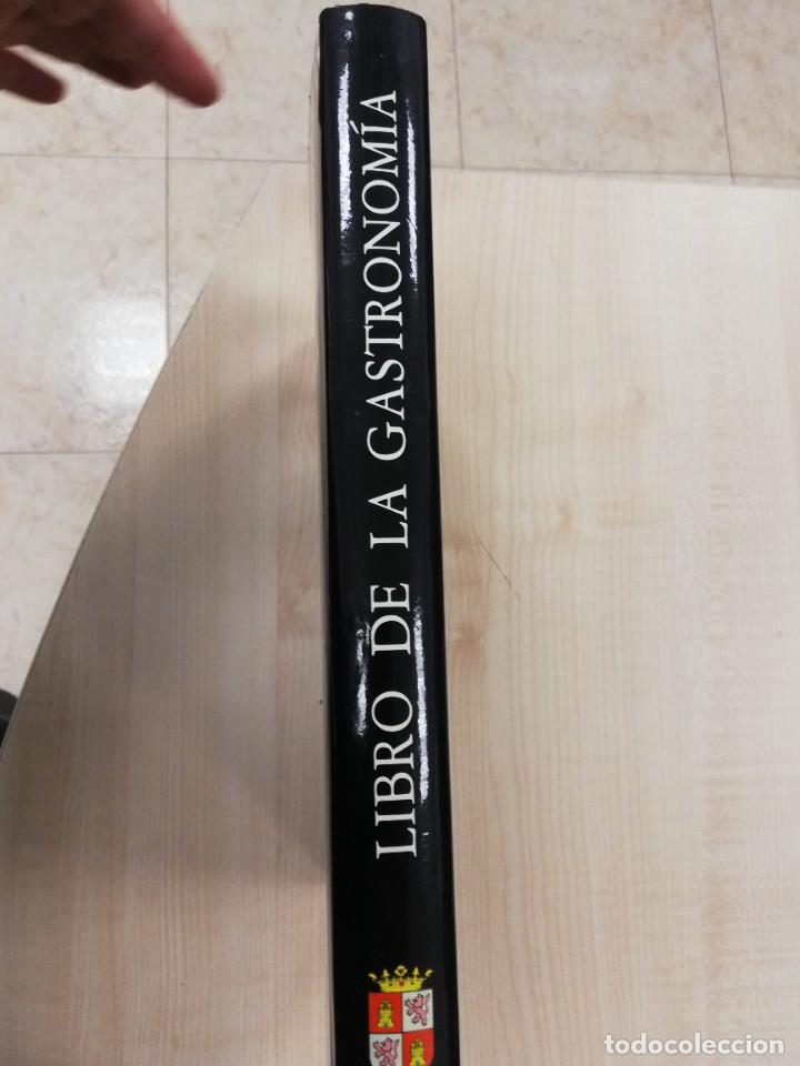 Libros de segunda mano: LIBRO DE LA GASTRONOM&Iacute;A DE CASTILLA Y LE&Oacute;N - VVAA - Foto 4