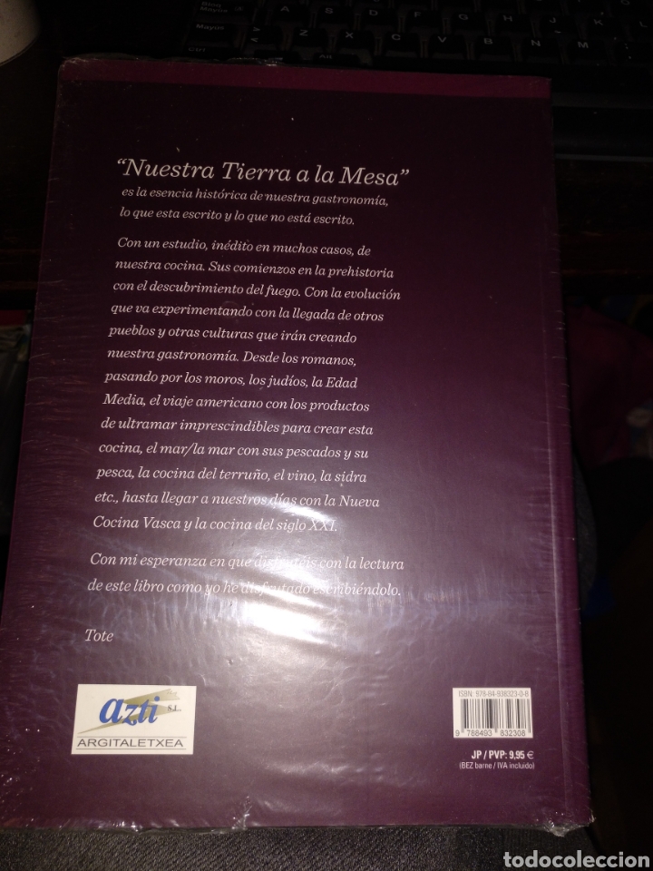 Libros de segunda mano: Nuestra tierra a la mesa. precintado - Foto 2