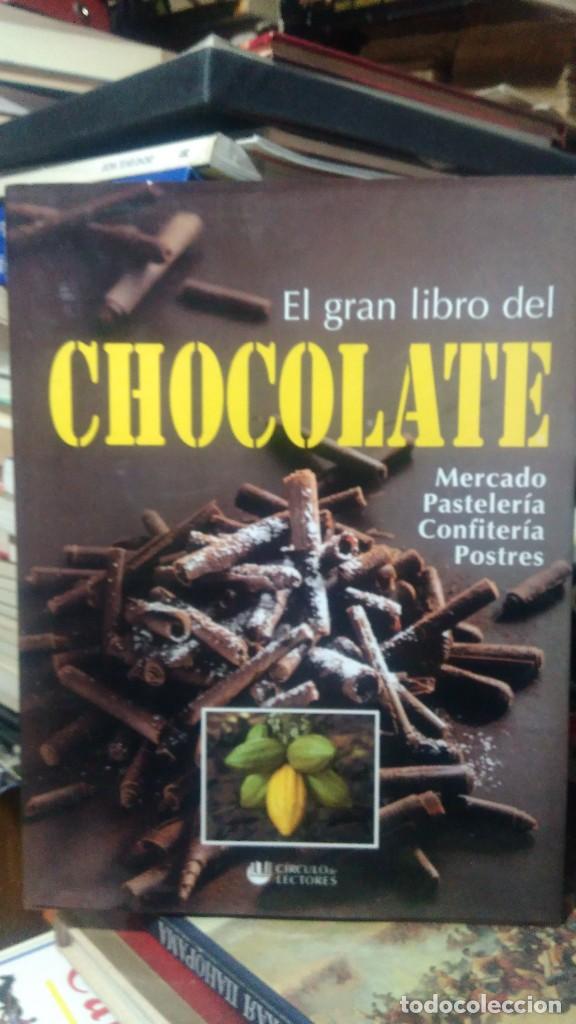 Libros de segunda mano: EL GRAN LIBRO DEL CHOCOLATE, ED. CIRCULO DE LECTORES - Foto 1