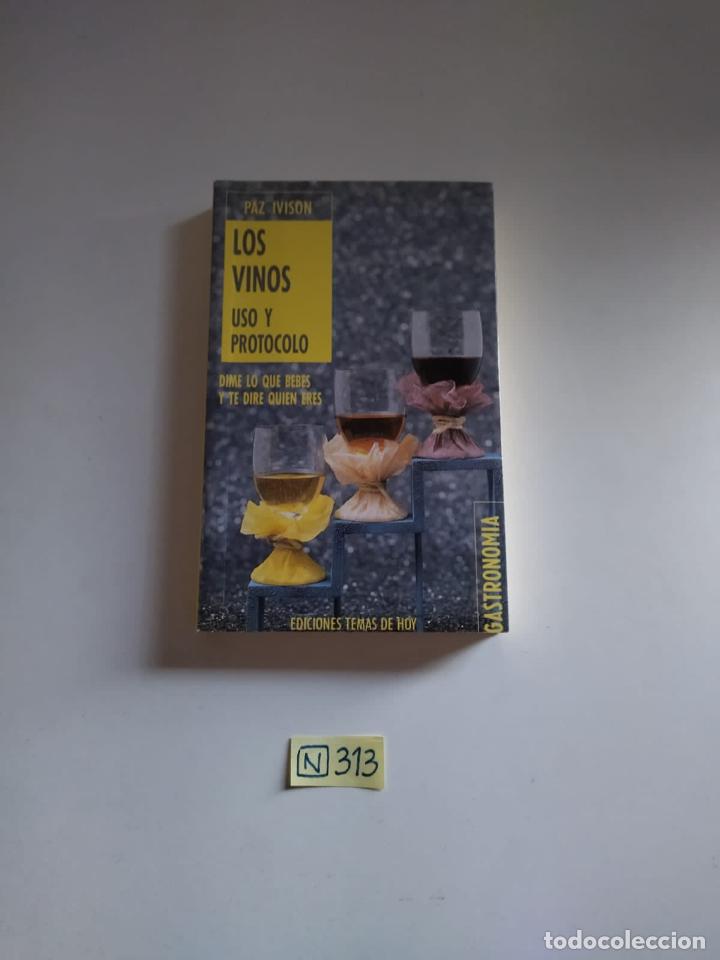 Libros de segunda mano: Los vinos uso y protocolo - Foto 1