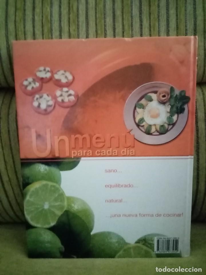 Libros de segunda mano: UN MEN&Uacute; PARA CADA D&Iacute;A - Foto 3