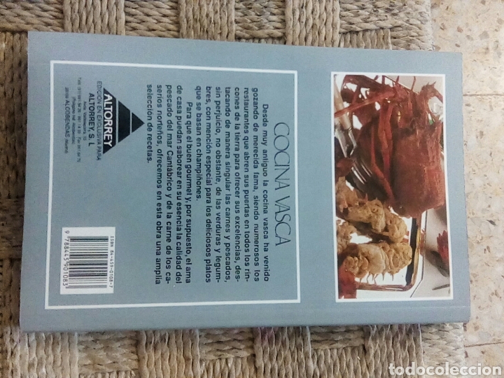Libros de segunda mano: Cocina vasca libro nuevo - Foto 2