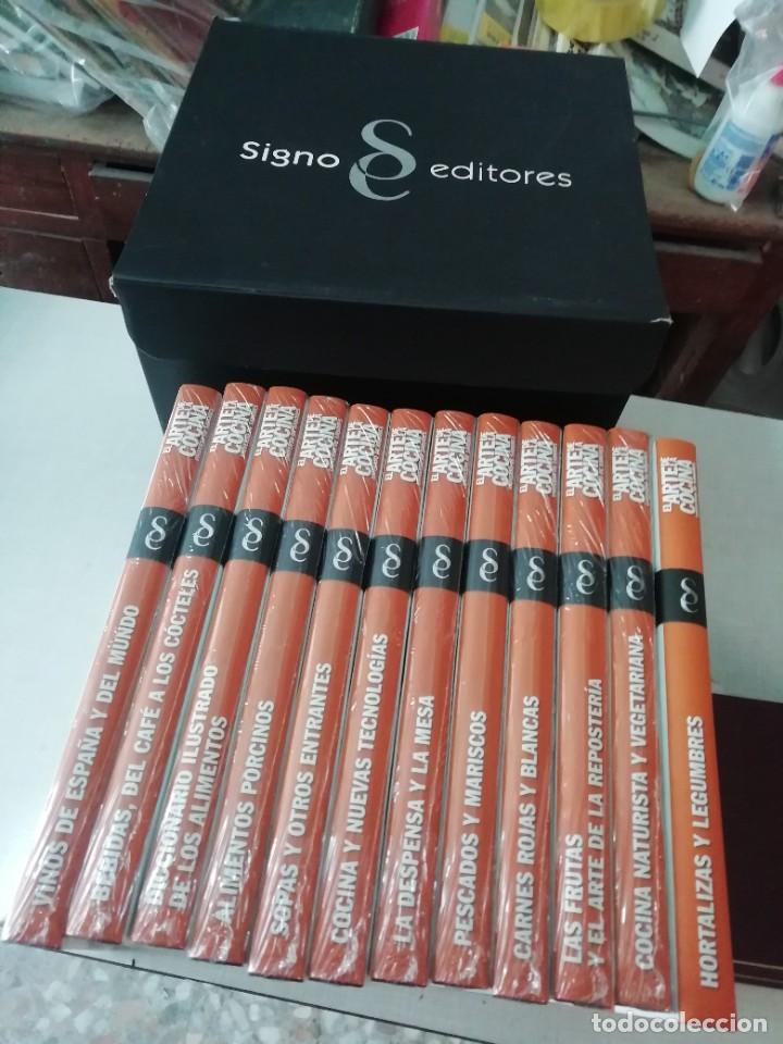 Gebrauchte B&uuml;cher: Lote 12 vols. en su estuche, &rdquo;EL ARTE DE LA COCINA. UNIVERSO DE SABORES&rdquo;, Signo Eds., 2011. Nuevos