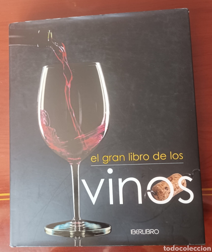 Libros de segunda mano: El Gran Libro de los Vinos. Iberlibro - Foto 1