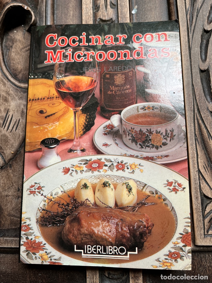 Libros de segunda mano: COCINAR CON MICROONDAS. IBERLIBRO - Foto 1