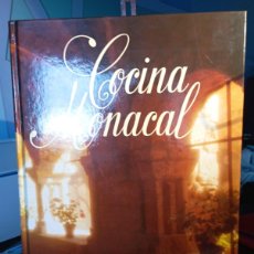 Libros de segunda mano: COCINA MONACAL. SECRETOS DE LAS HERMANAS CLARISAS. 3RA. EDICIÓN 1995. TAPA DURA.