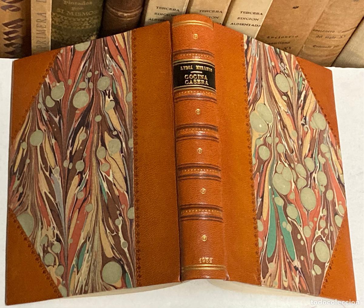 Libros de segunda mano: A&Ntilde;O 1952 - COCINA CASERA BREVIARIO DEL AMA DE CASA POR LYDIA MERANTO - RECETARIO GASTRONOM&Iacute;A