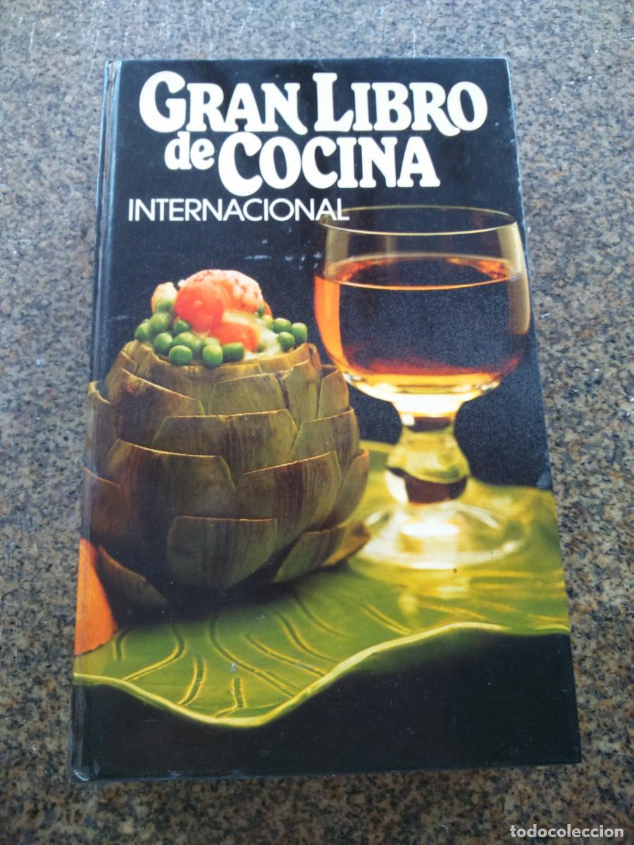 Libros de segunda mano: GRAN LIBRO DE COCINA INTERNACIONAL -- CIRCULO 1978 -- - Foto 1