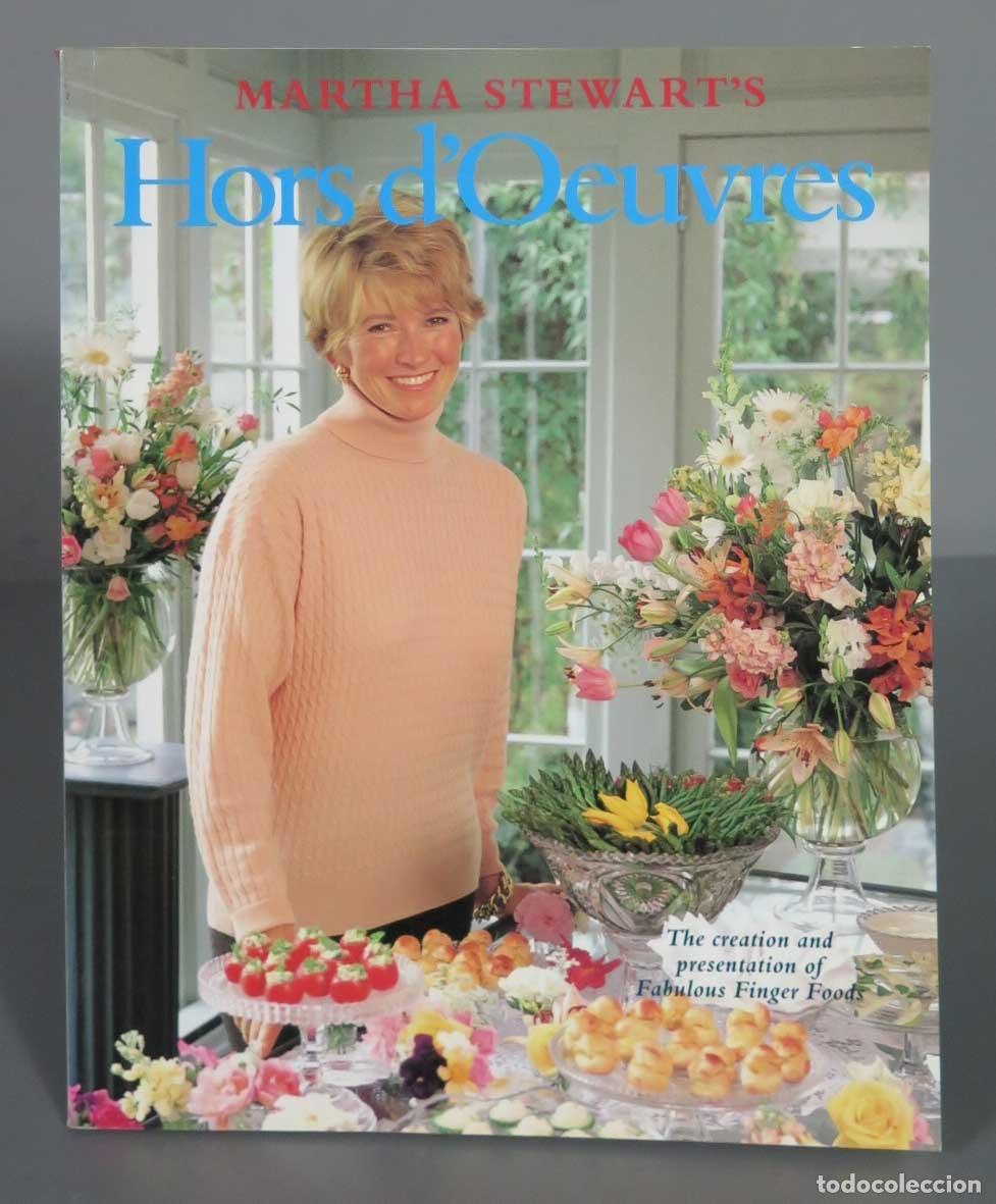 Gebrauchte B&uuml;cher: Martha Stewart&acute;s Hors D&acute;Oeuvres : The Creation and Presentation of Fabulous Finger Foods Stewart