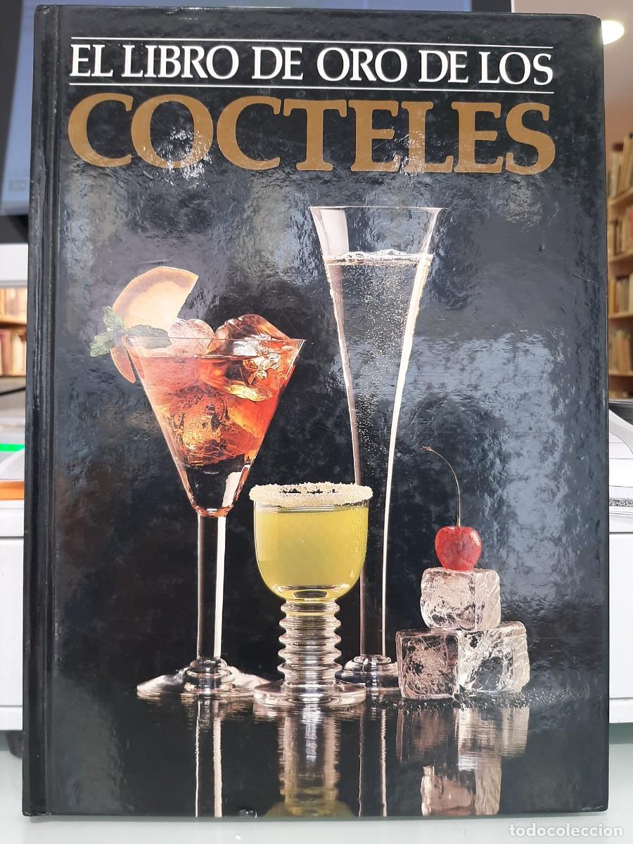 Libros de segunda mano: El libro de oro de los c&oacute;cteles - Foto 1