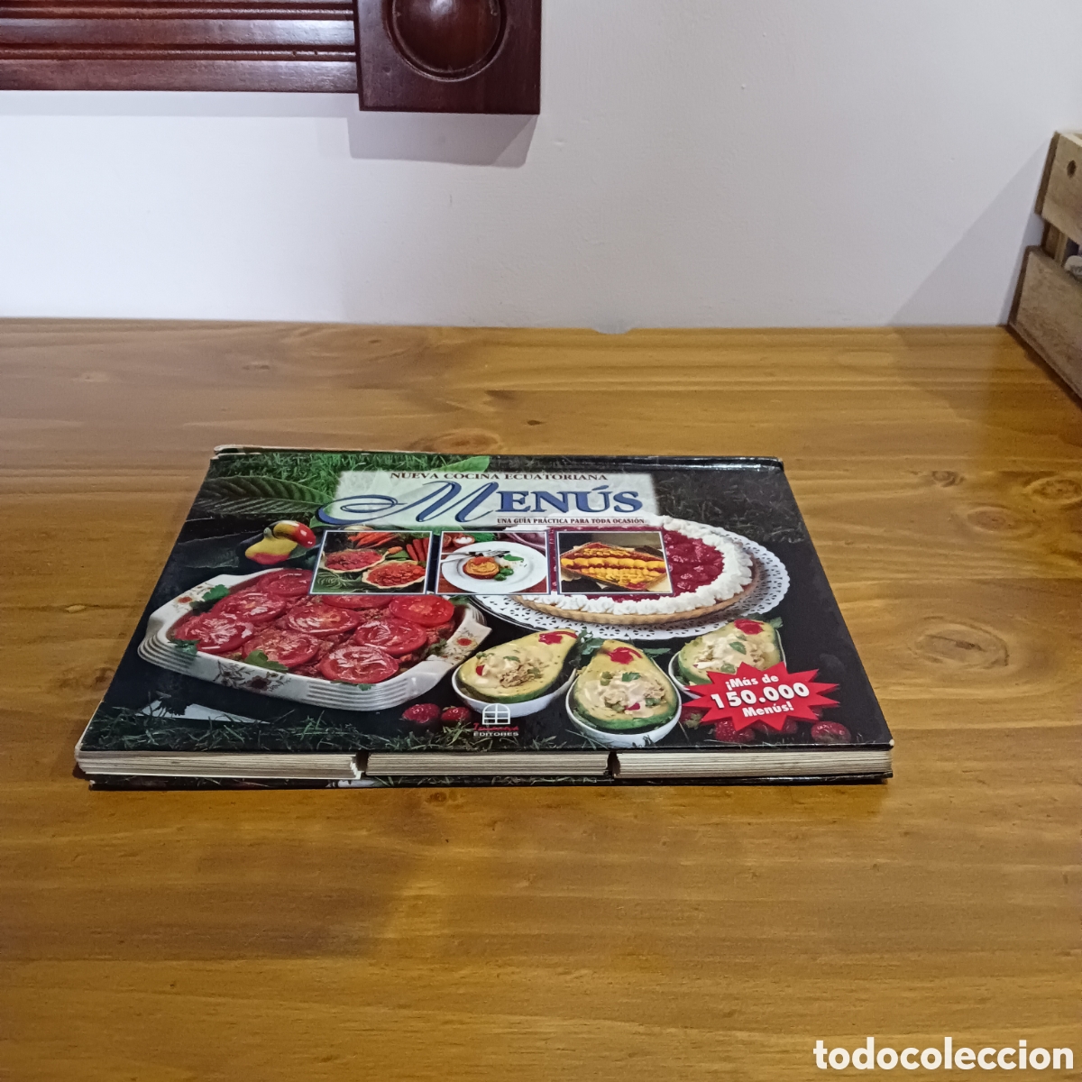 Libri di seconda mano: Nueva cocina ecuatoriana men&uacute;s