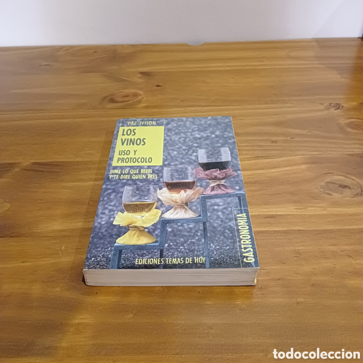 Libros de segunda mano: Los vinos uso y protocolo. - Foto 1