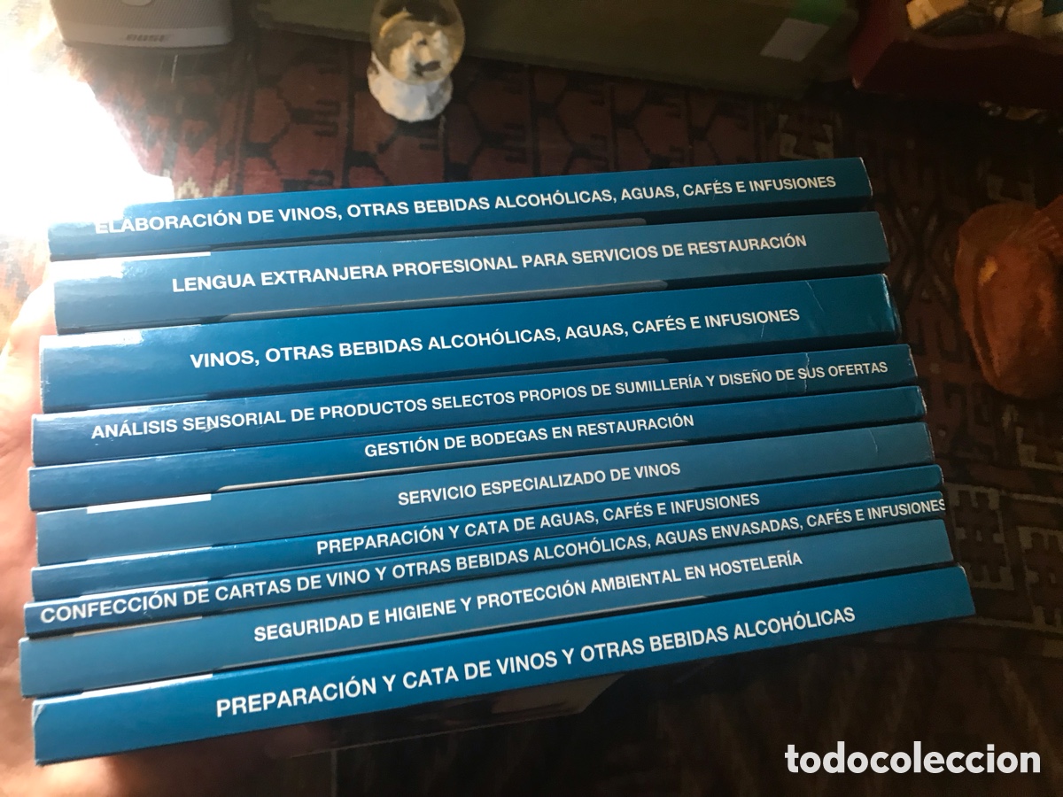 Libri di seconda mano: Sumiller&iacute;a. Diez libros. Curso para certificado profesional nivel 3
