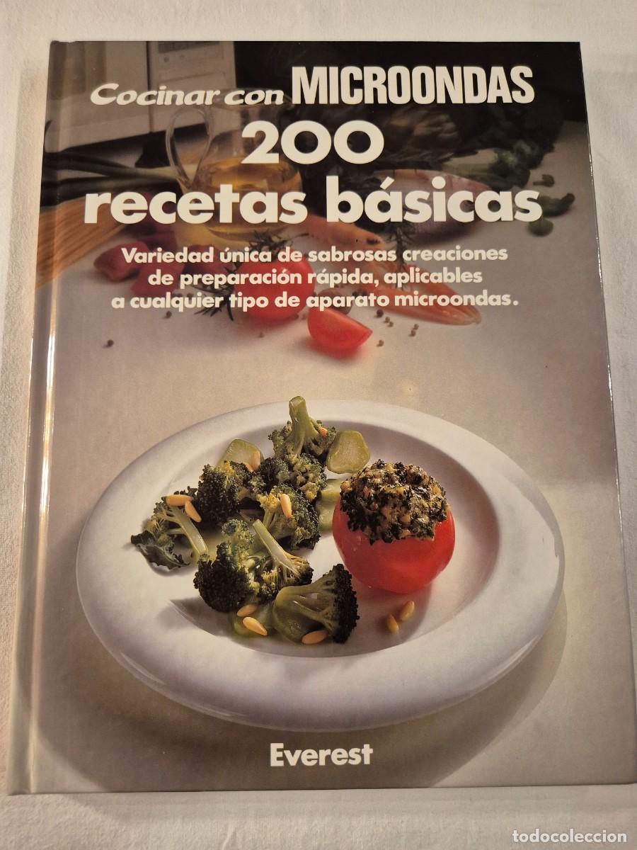 Libros de segunda mano: COCINAR CON MICROONDAS. 200 RECETAS BASICAS. - Foto 1