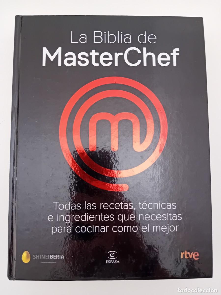 Libros de segunda mano: LA BIBLIA DE MASTERCHEF. ESPASA. 2020 - Foto 1