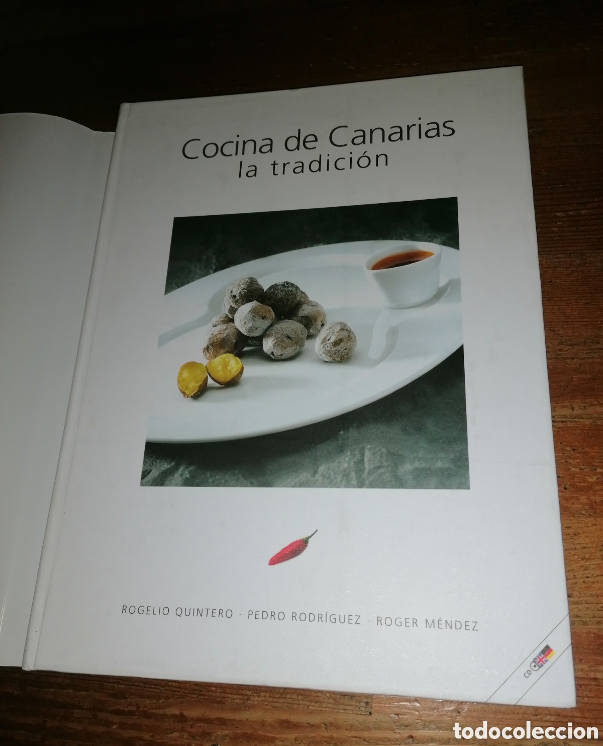 Libros de segunda mano: COCINA DE CANARIAS - La Tradici&oacute;n - Foto 2
