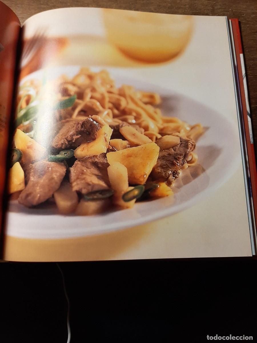 Libros de segunda mano: Libro de RECETAS DE COCINA. &rdquo;El gran libro del wok&rdquo;. - Foto 9