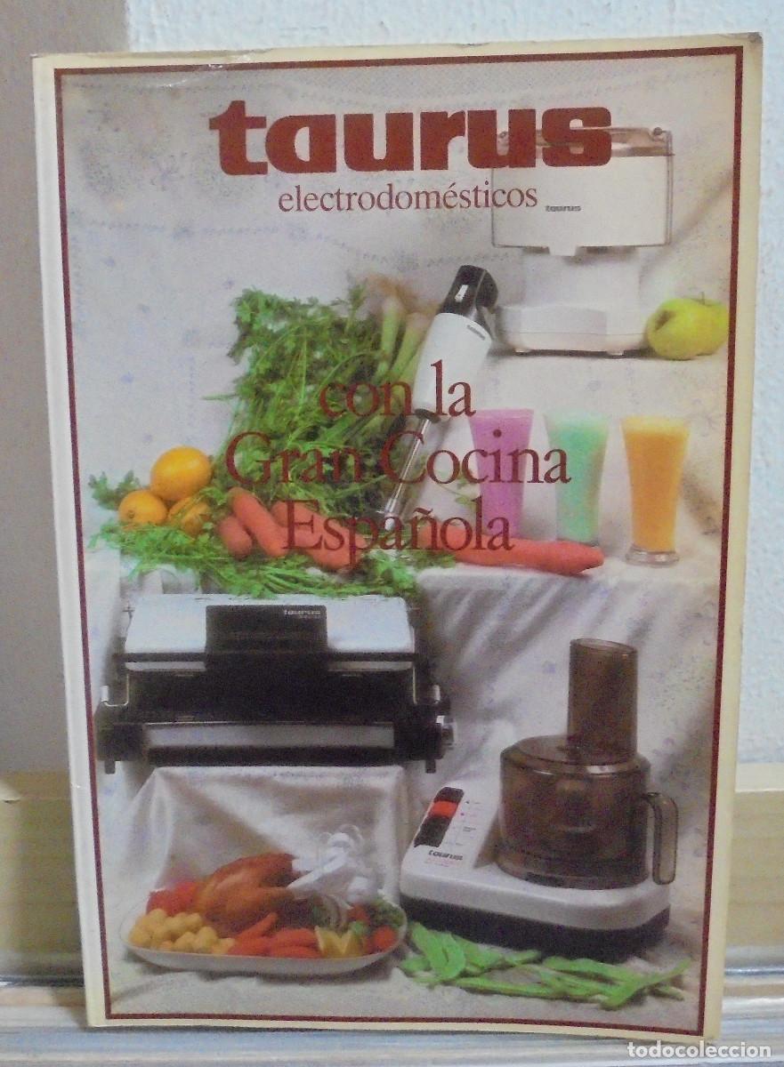 Libros de segunda mano: Taurus con la cocina espa&ntilde;ola - Foto 1