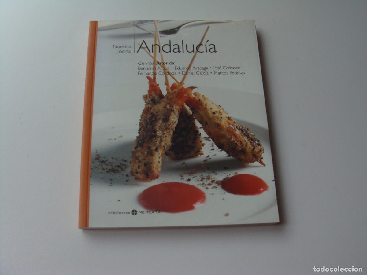 Libros de segunda mano: NUESTRA COCINA ANDALUCIA - Foto 1