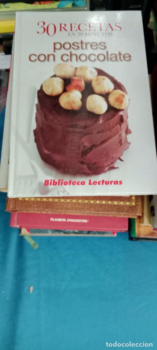 Libros de segunda mano: 30 RECETAS POSTRES CON CHOCOLATE LIBRO GG-CD - Foto 1