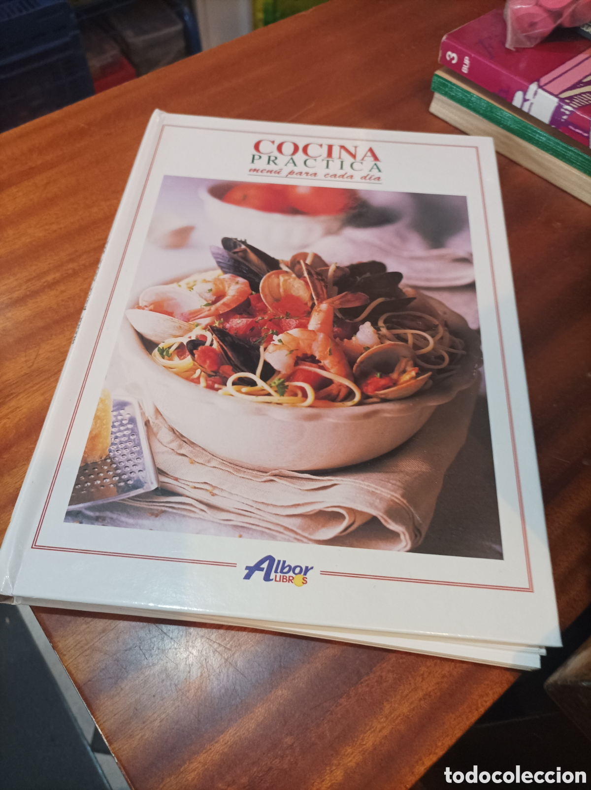 Libros de segunda mano: COCINA PR&Aacute;CTICA MEN&Uacute; PARA CADA D&Iacute;A. - Foto 1