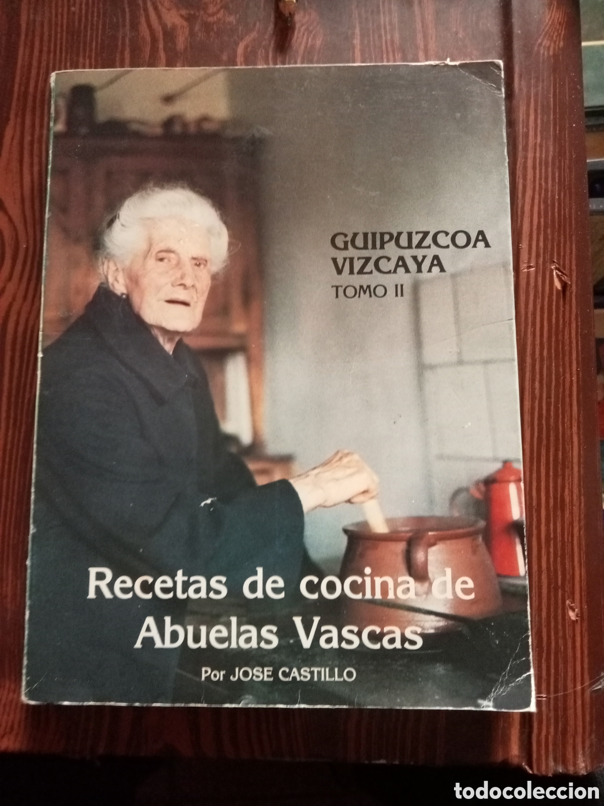 Libros de segunda mano: RECETAS DE COCINA DE ABUELAS VASCAS tomo 2