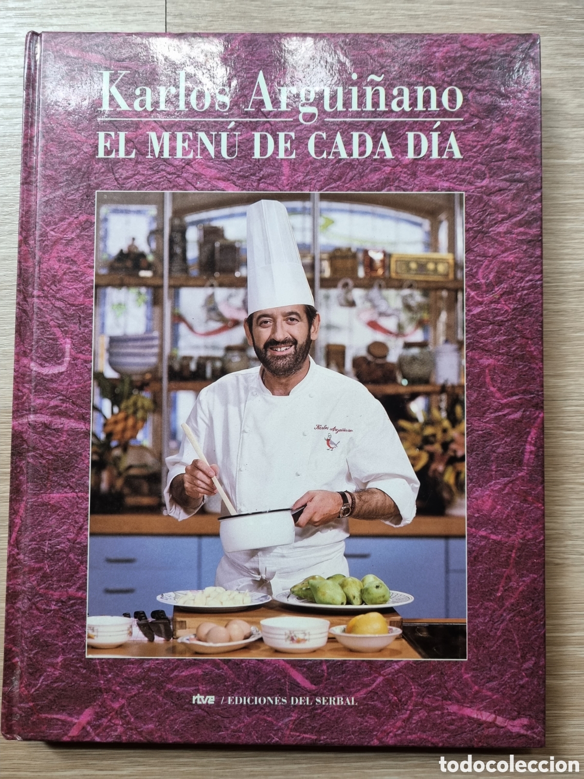 Libros de segunda mano: Karlos Argui&ntilde;ano. &rdquo;El men&uacute; de cada d&iacute;a&rdquo;. Ed. Serbal. 1993. Un cl&aacute;sico! Como nuevo!