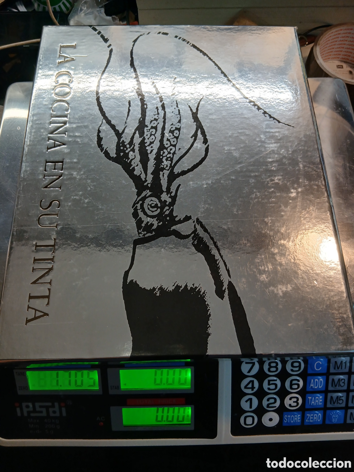 Libros de segunda mano: LA COCINA EN SU TINTA + CD Y FOLLETO