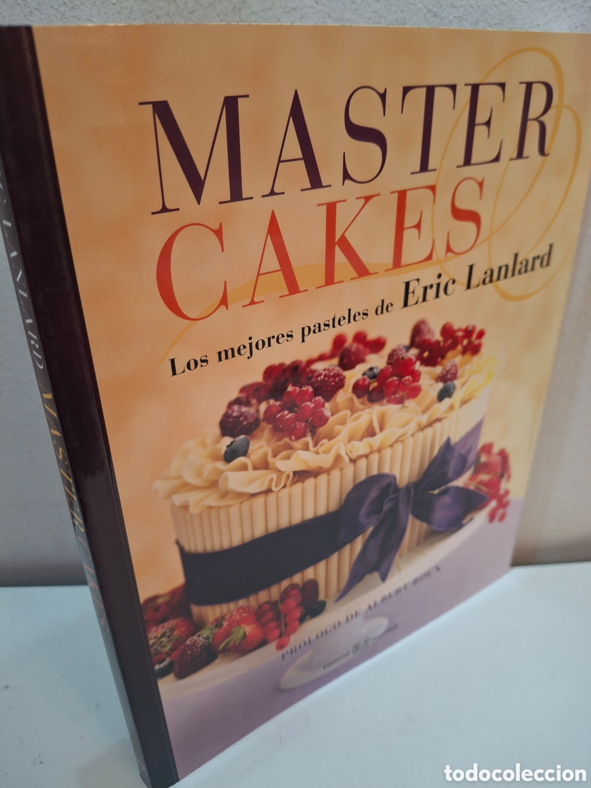 Libros de segunda mano: MASTER CAKES, LOS MEJORES PASTELES DE ERIC LANLARD, EDITORIAL JUVENTUD, 2013