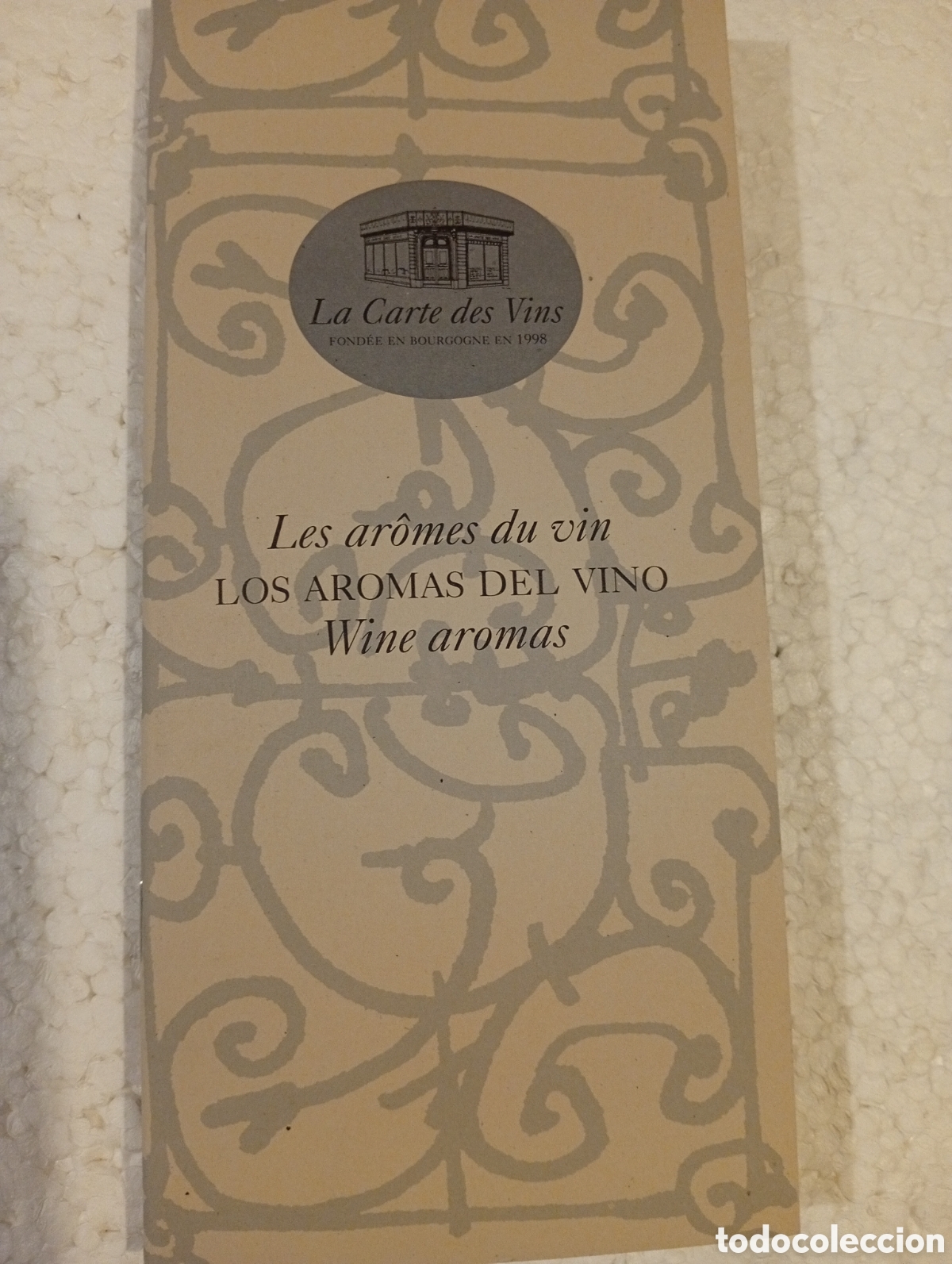 Libros de segunda mano: LOS AROMAS DEL VINO. LA CARTE DES VINS.