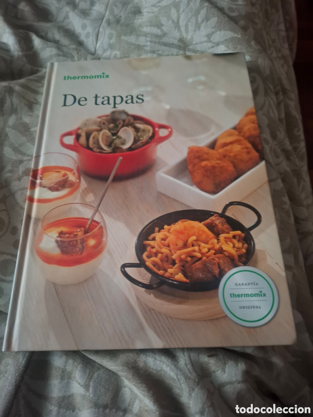 Libros de segunda mano: Thermomix De Tapas. Tapa dura